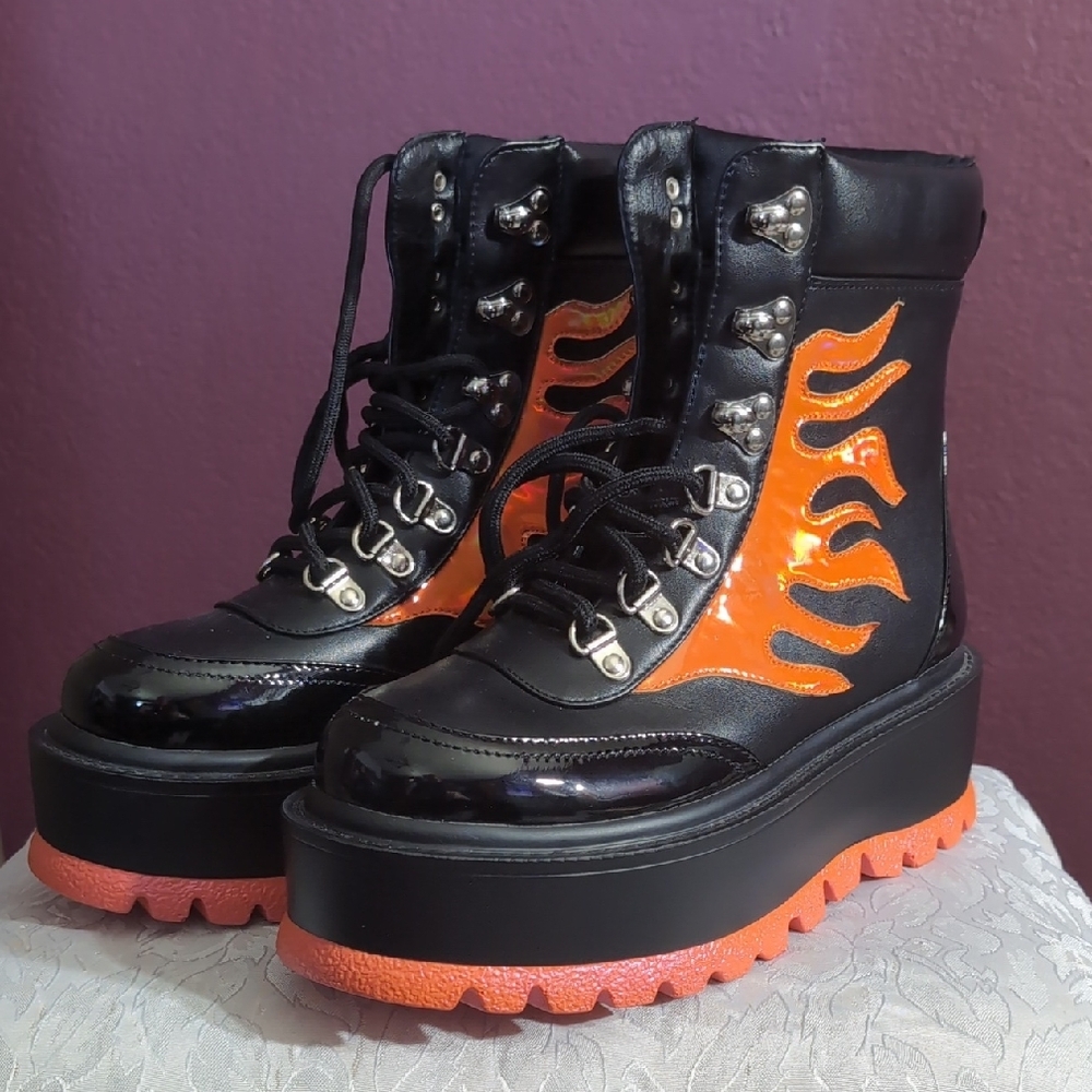 NEW W/O Tags Black and Orange Holographic Flames Lace Up Combat Boots